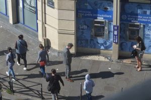 Ai CONT la bancă!? Ce se va întâmpla cu banii tăi