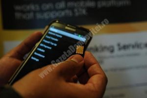 GĂEȘTI: Un elev care dădea pentru a treia oară BAC-ul, eliminat din examen! Avea copiuţe în telefon