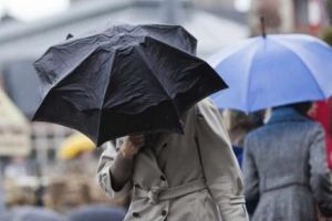 Cod galben de ploi în judeţul Argeş şi în alte 14 judeţe   