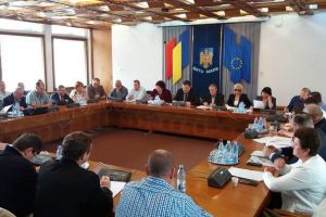 Peste 60 de medici se bat pe cele 16 locuinţe ANL de la Satu Mare