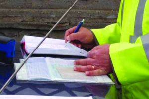 Perioada în care amenzile de circulaţie vor putea fi achitate va fi extinsă de la 48 de ore la 15 zile, începând cu anul viitor