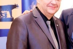 Un oras intreg aruncat in aer de un personaj obscur. Licitatii trucate, cheltuieli fictive si un „cazier” pestrit