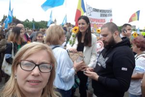 ”Momente dramatice. Între democraţie şi abuzuri comuniste”