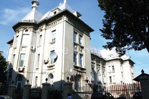 Un absolvent al Facultatii de Teologie si un fost membru al Coralei Armonia“, acuzati de santaj. Judecatorii au amanat pronuntarea  