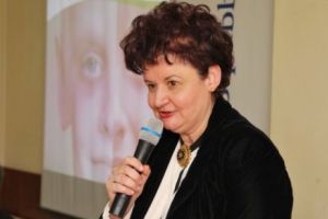 „Profesioniştii” din DNA Iaşi au umflat preţul unui ceainic pentru a justifica distrugerea unei cariere