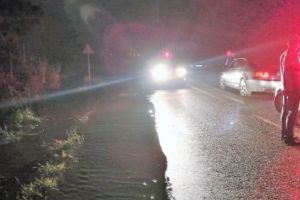 OAMENI surprinşi de VIITURĂ, la Tulcea, SALVAȚI de POMPIERI