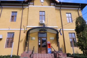 Abateri în sumă de 60 miliarde lei vechi la Primăria Ocnele Mari constatate de Curtea de Conturi