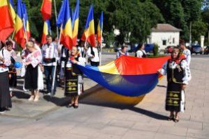 De Ziua Drapelului „fraţi lângă fraţi” din Covasna până la Carei