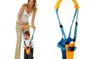 Ce trebuie să ştii despre un accesoriu esenţial pentru micuţi – hamul pentru bebe