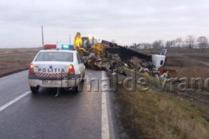 ULTIMĂ ORĂ: Trafic blocat pe o bandă la Dumbrăveni, pe DN2, după ce o autocisternă a derapat