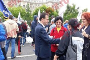 Momeli cu posturi calde şi bănoase la Bruxelles. Ludovic Orban este între ciocan şi nicovală