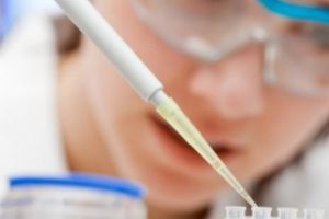 Amendă pentru 5 grupuri medicale din România privind celulele stem 