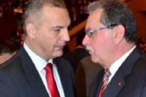 ACUM: Nicolescu şi Drăghici, achitaţi în dosarul „Consultanţa”