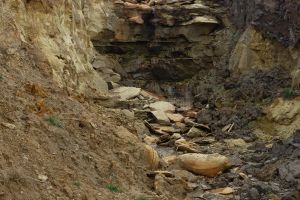 Blocaj în rezolvarea problemei ravenei apărute în apropierea aeroportului din Salcea