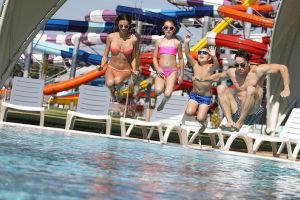 Biletele anticipate, acces garantat şi rapid la Aquapark-ul Oradea!