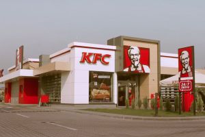 KFC face angajări la Satu Mare. 10 posturi scoase la concurs