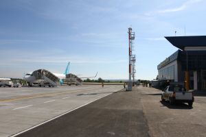 Un aeroport important, aflat la 120 de kilometri de Alba Iulia, închis după ce o companie şi-a retras toate cursele din cauza pistei s-a redeschis. Investiţie de 56 milioane de lei.