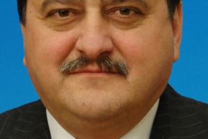 Un fost ministru PSD, patru ani de puşcărie cu executare. Sentinţa e definitivă