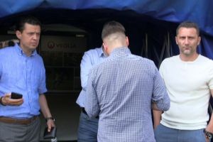 O parte a suporterilor vor demisia preşedintelui