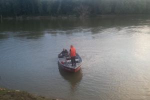 Alerta la ISU Dobrogea. O persoana a disparut in Dunare la Cochirleni. Victima incerca sa treaca Dunarea cu calul (galerie foto)  
