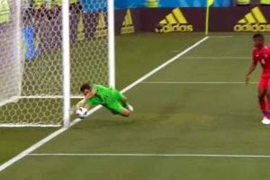Panama-Tunisia 1-2. Portarul panamez al lui Dinamo, Jaime Penedo, prestaţie excelentă