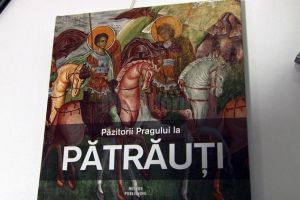 „Păzitorii Pragului la Pătrăuţi”, o carte-album despre biserica monument UNESCO