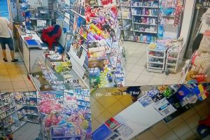 FOTOGALERIE. Tentative de furt cu repetiţie în Satu Mare. Hoţul care încearcă să dea lovitura cu orice preţ