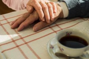 Cât de mult pot trăi oamenii? Studiu pe 4.000 de supracentenari din Italia. 