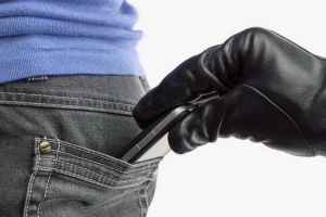 Hoţ versat prins de poliţiştii sibieni