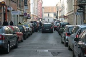 Duminică intră în vigoare noile TARIFE decise de Primăria Capitalei pentru PARCĂRILE din CENTRU