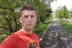 Obsedat sexul în libertate: Individul urmărea fetele şi le pipăia în zonele intime în Oradea, dar judecătorii au stabilit că nu e pericol social