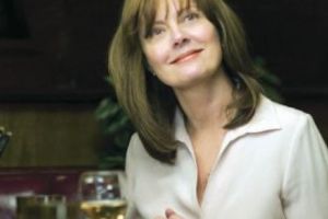 Susan Sarandon reţinută de poliţie la un miting anti-Trump în Washington