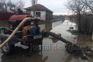 ULTIMĂ ORĂ: Codul portocaliu nu a trecut fără urmări! O gospodărie din Nistoreşti, sub ape