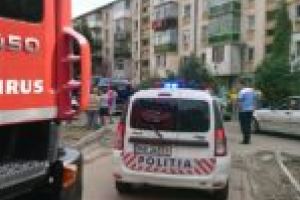 Carambol cu trei autoturisme în Reşiţa. La intersecţia dintre Aleea Tuşnad şi Calea Caransebeşului [FOTO]