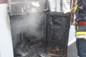 FOTO Incendiu la Biserica de pe Dealului