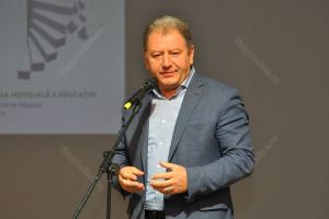 Ce spune preşedintele Consiliului Judeţean, Radu Moldovan, despre soarta Festivalului „Poezia e la Bistriţa”