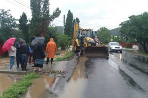 Inundaţii la Scorţeni