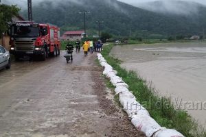 ULTIMA ORĂ! COD ROȘU pe Trotuş, în Bacău! Vrancea e şi ea în alertă!