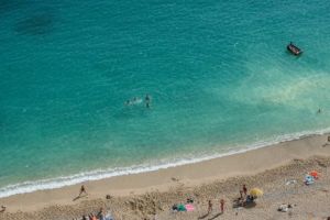 Destinaţii ieftine pentru o săptămână la plajă