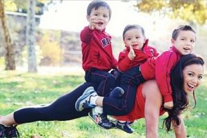 Proiect pentru mame: Câte 2 ani mai puţin până la pensie pentru fiecare copil născut şi crescut