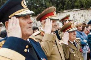 Proiect de LEGE pentru militari. Modificări IMPORTANTE pentru PENSIONARI