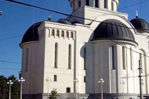 Alertă cu bombă la Catedrala Nouă 