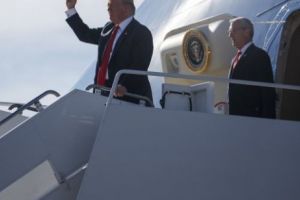 Donald Trump, ZEU în India. Gestul care a devenit VIRAL. Următorul pas: construirea unui TEMPLU 