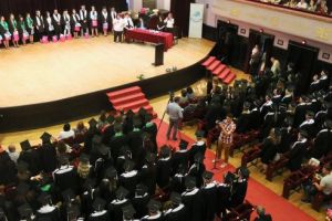 FOTOGALERIE: Noua generaţie de asistenţi medicali ai Școlii Postliceale „Dimitrie Cantemir“