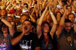 Baniciu, noua senzaţie din SHOWBIZ, şi-a ÎNNEBUNIT fanii cu ULTIMA postare - FOTO