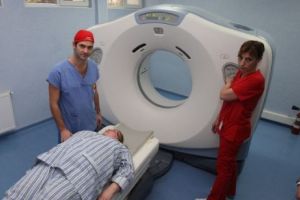 S-a aflat abia acum! Pacienţii cu plombe METALICE riscă să fie otrăviţi cu mercur dacă se supun testelor RMN