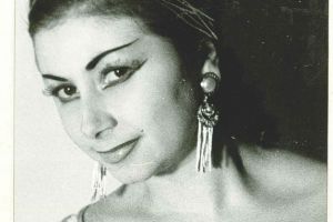 Lysistrata“, Aida Abagief