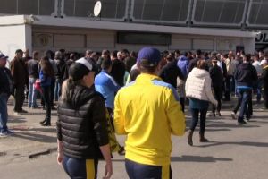 Abonaţii au două săptămăni de exclusivitate