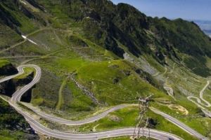 Vremea rea amână din nou deschiderea Transfăgărăşanului