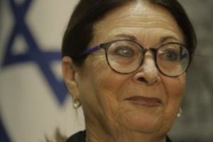 Reglementare REVOLUȚIONARĂ: Procurorii NU mai au voie să ia legătura cu Judecătorii ÎN AFARA sălii de Judecată